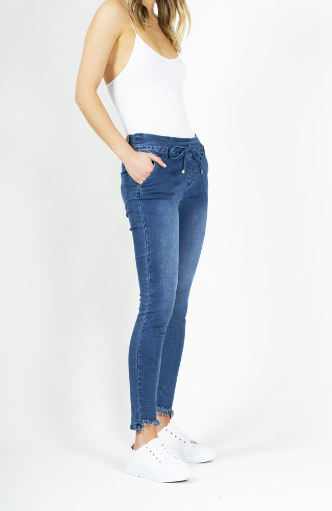 Aspen Jean I Mid Blue Denim